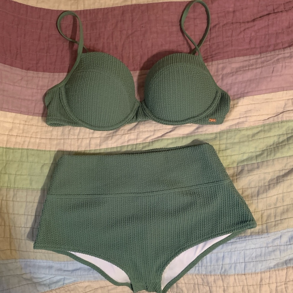 PINK Victoria's Secret Textured Green Bikini